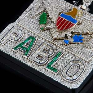 Joyería Hip Hop Personalizada, Colgante Grande y Pesado de Plata S925 con Incrustaciones de Moissanita VVS, Colgante con Letra, Número, Foto o Dibujo Animado en 3D Personalizado - Product Image 2