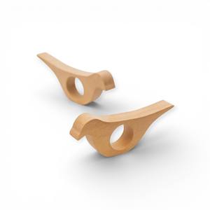 Ensemble d'anneaux de serviette en bois de bambou naturel avec une texture organique lisse pour une décoration de table rustique et écologique unique - Product Image 6