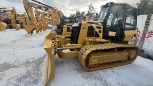 Bulldozer CAT D5K de 9 Toneladas, en Buen Estado, Origen Japón, Segunda Mano, Hidráulico - Product Image 3