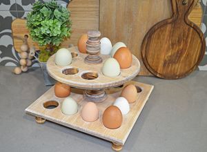 Porte-oeufs en bois fonctionnel pour le stockage de la cuisine aidant à garder les oeufs en sécurité organisés et facilement accessibles pour la cuisson - Product Image 3