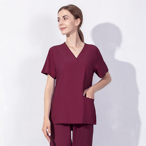 Logo personnalisé classique Scrubs Uniformes Ensembles Anti-Rides Beauté Uniforme Médical Col en V Tops Scrub Suit Nursing Scrubs for Women - Product Image 4