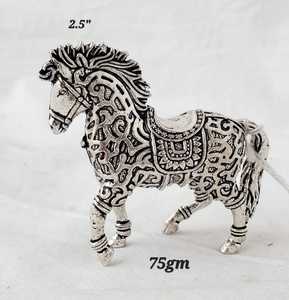 Estatua de semental de resina hecha a mano oro plata de lujo para el hogar Interior Oficina artesanía Animal decoración de escritorio para cumpleaños - Product Image 1