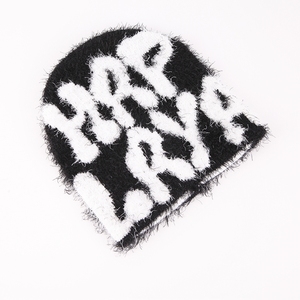 Vente en gros 100% laine de qualité supérieure cheveux longs fourrure Mohair Beanie chapeaux avec sensation de fourrure de lapin pour un usage quotidien - Product Image 4