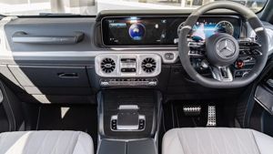 Mercedes-Benz Clase G G63 AMG 4.0L SUV 4WD 2026 / Volante a la Derecha - Product Image 5