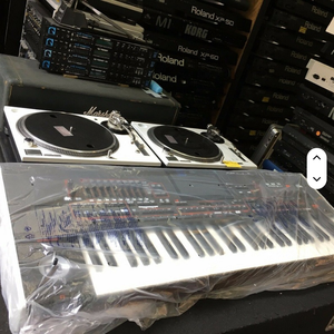 Nuevo Teclado PA4X de 61 Teclas, PA4X61 Workstation Arranger Piano - Product Image 5