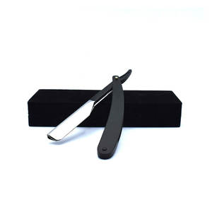 มีดโกนหนวดตรงแบบมืออาชีพ ใบมีดเปลือย สแตนเลสแท้ ชุบดำ พิมพ์โลโก้ได้ตามต้องการ สำหรับโกนแบบเปียก - Product Image 1