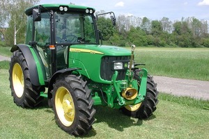 Para John Deere 5510 4WD, Tractor Agrícola de 25HP con Transmisión por Engranajes, Disponible Ahora, Venta al por Mayor, Equipo de Primera Calidad, Entrega Rápida - Product Image 6