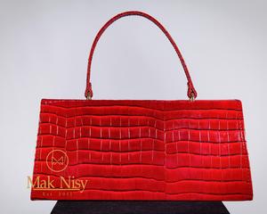 Luxury Women Faux Fur <b>Top</b> Handle Bag Magnetic Snap Closure Chain Strap <b>Cross</b> Body Use Durable Eco-friendly Solid Pattern - Product Image 3