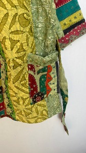 Automne hiver hommes Kantha Varsity veste à la main Patchwork broderie matelassé conception lettre motif coupe travail Kimono manteau - Product Image 3