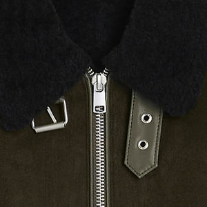 Chaqueta Bomber de Cuero de Última Moda en Oferta, con Cuello Vuelto y Diseño Impermeable Frontal, Crea Tu Propio Atuendo Urbano Moderno en Línea - Product Image 6