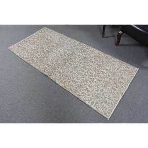พรมวินเทจลายดอกไม้สีขาว ขนาด 2.8x6 ฟุต ผลิตในตุรกี ทำจากขนสัตว์ - Product Image 2