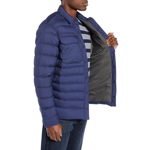 Doudoune d'extérieur tout temps avec tissu léger et coupe-vent, doublure en maille respirante et confort à séchage rapide. - Product Image 4