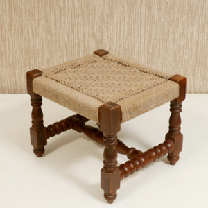 Pouf en bois écologique, tabourets bas, gain de place, design moderne pour appartement et maison de campagne - Product Image 6
