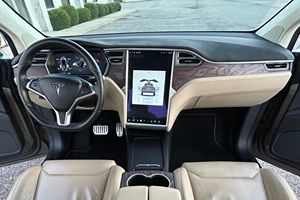 UTILISÉ LHD/RHD 2016 TESLA MODÈLE X SIGNATURE P90D - Product Image 3