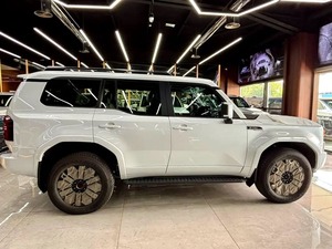 Nuevo Toyota Prado VXR LUXURY VX 2026, Especificaciones Europeas, Equipamiento Completo, Volante a la Izquierda, en Venta - Product Image 3