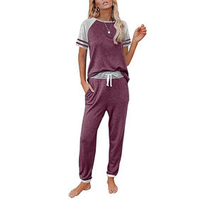 Chándales personalizados para mujer, conjunto de Sudaderas con cuello redondo y pantalones de chándal acampanados de entrenamiento de 2 piezas, chándales de alta calidad para mujer - Product Image 4