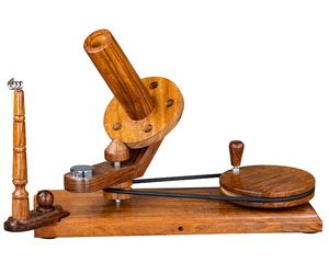 Bobinadora de hilo de palisandro, madera grande para tejer ganchillo, bobinadora de bolas naturales de alta resistencia hecha a mano - Product Image 3