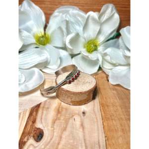 สร้อยข้อมือแฟชั่นเงินสเตอร์ลิงรูปหอยมุกหนามของแอรอน เดวิส - Product Image 2
