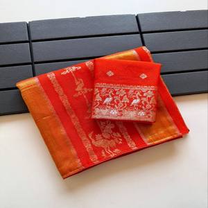 Sari VASTRA COTTAGE Premium de Tela Chinya Pura, Viscosa Georgette, Jacquard con Hilos Plateados y Dorados, Tejido Rico, Pallu Teñido a Mano - Product Image 5