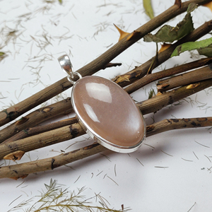 Colgante de Moda con Cabujón Ovalado de Piedra Lunar Chocolate |   Proveedor de Joyería de Piedras Preciosas Hechas a Mano al por Mayor - Product Image 4