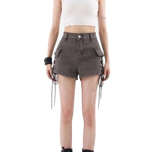 กางเกงขาสั้นคาร์โก้แฟชั่นสตรีทแวร์ล่าสุด ดีไซน์เก๋ไก๋ มีสายรัดเอว ผลิตตามสั่ง เหมาะสำหรับงานปาร์ตี้กลางแจ้ง กางเกงขาสั้นดีไซน์เนอร์สำหรับผู้หญิง - Product Image 1