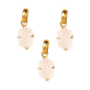 Colgante de Plata de Ley 925 Chapado en Rodio Vermeil de 18K, Colgante de Corte Facetado, Forma Hexagonal de Cuarzo Rosa, 12x8mm - Product Image 1