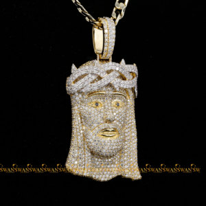 Colgante de cabeza de Jesús Hip Hop completamente tachonado con diamantes de moissanita de corte brillante redondo en plata de ley 925 - Product Image 5