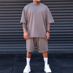 Conjunto informal de dos piezas de verano para hombres de fabricantes de EE. UU.-Camiseta con estampado de pantalla de gran tamaño Pantalones cortos Nueva moda Transpirable Diseño de talla grande - Product Image 6