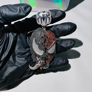 Collar con Colgante de Diamantes Moissanite de Corte Creativo en Plata S925, Hecho a Medida, Estilo Hip Hop, Chapado en Oro - Product Image 4