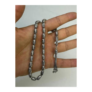 Perles de prière en argent gravées à la main, légères et élégantes, en forme de capsule, fusion - Argent sterling 925, 35 grammes, 26 cm - Product Image 1