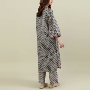 Shalwar Kameez Tradicional Pakistaní para Mujer, Cómodo, de Algodón Suave, Múltiples Colores, Diseño Personalizado - Product Image 3