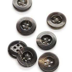 Botón Natural de Cuerno de Búfalo al por Mayor, Acabado en Blanco para Accesorios de Ropa, Alta Calidad - Product Image 4