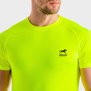 Vêtements de sport respirants à séchage rapide pour hommes, t-shirts de fitness, faible MOQ, vêtements de sport pour hommes, t-shirts de gym à prix de gros - Product Image 3