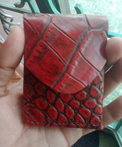 Tarjetero Delgado de Cuero Vacuno Vintage Hecho a Mano, Ecológico, con Recubrimiento de Cocodrilo Genuino para Hombre - Product Image 3