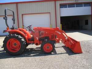 For Kubota L2501DT 4WD Automatic Tractor with Core Engine and Gearbox Key Features - Product Image 2