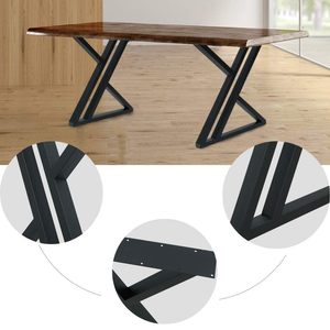 Mesa metálica versátil con patas de acero resistentes, adecuada para uso en interiores y exteriores. - Product Image 2