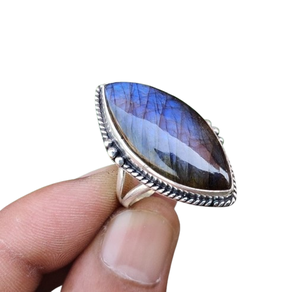 Anillo de piedras preciosas de labradorita de Plata de Ley 925 estilo bohemio, joyería hecha a mano, anillo de plata, joyería para mujer, regalo de boda para ella - Product Image 1