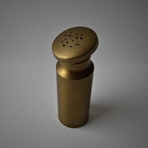 Molinillo de sal y pimienta de madera de primera calidad con acabado rústico mate, trabajo artesanal Diseñado para interiores decorativos de comedor - Product Image 4