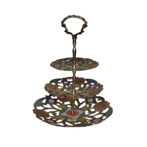 Frutero de latón de tres niveles hecho a mano de alta calidad con hermoso grabado multicolor y acabado pulido para uso en la cocina - Product Image 5