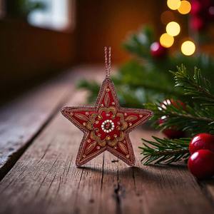 เครื่องประดับต้นคริสต์มาสรูปร่างผสมชุดขายส่งจำนวนมากพร้อมดีไซน์รูปดาวต้นไม้นกลูกโลกและเทศกาล - Product Image 1