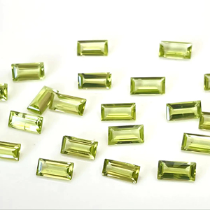 Baguette en péridot naturel coupé 2x4mm à facettes-Baguette en péridot en vrac coupe AAA QUALITÉ - Product Image 1