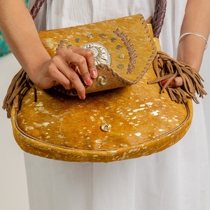 Bolso de Hombro Hecho a Mano de Piel Auténtica para Mujer, Bandolera con Estampado Geométrico Bohemio, Colorido, Personalizado, Temporada de Primavera, Invierno y Otoño - Product Image 5