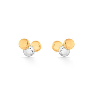 Boucles d'oreilles clous plaquées or Trio Charm Hoop et Huggie avec accents de perles et de diamants - Product Image 3