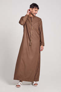 Service OEM Thobe Jubbah arabe confortable pour hommes, vêtements islamiques multicolores teints dans des tons unis personnalisables, jubbah musulman de grande taille - Product Image 2