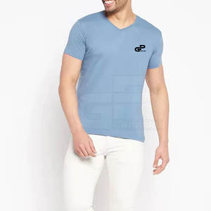T-shirts décontractés pour hommes avec tissu respirant, coupe confortable et col en V, design d'inspiration urbaine pour hommes - Product Image 5