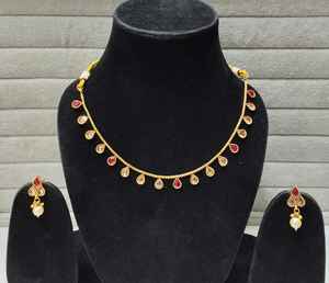 Tendance de haute qualité chaîne Anti-ternissement collier pour les femmes bijoux respectueux de la peau colliers de mode en gros bijoux personnalisés - Product Image 4