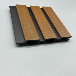 Caldo-vendita cortile decorativo WPC giardino recinzione esterna di legno di plastica recinzione composita per esterni - Product Image 5