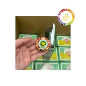 Bálsamo Estrella Dorada Hecho En Vietnam Con Un Diseño Clásico De Lata Redonda Tamaño Compacto Textura Suave Y Aroma Agradable Para Uso Diario - Product Image 1