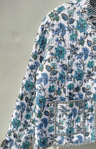 Fabricant et grossiste de vestes matelassées, veste en coton réversible, manteau réversible, vêtements d'extérieur, manteau, cadeau pour elle - Product Image 6