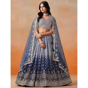 Lehenga Choli de Georgette Ombre para Boda, con Malla Suave, Bordado con Lentejuelas Zari, Escote en V, Secado Rápido, Estética Regia - Product Image 1